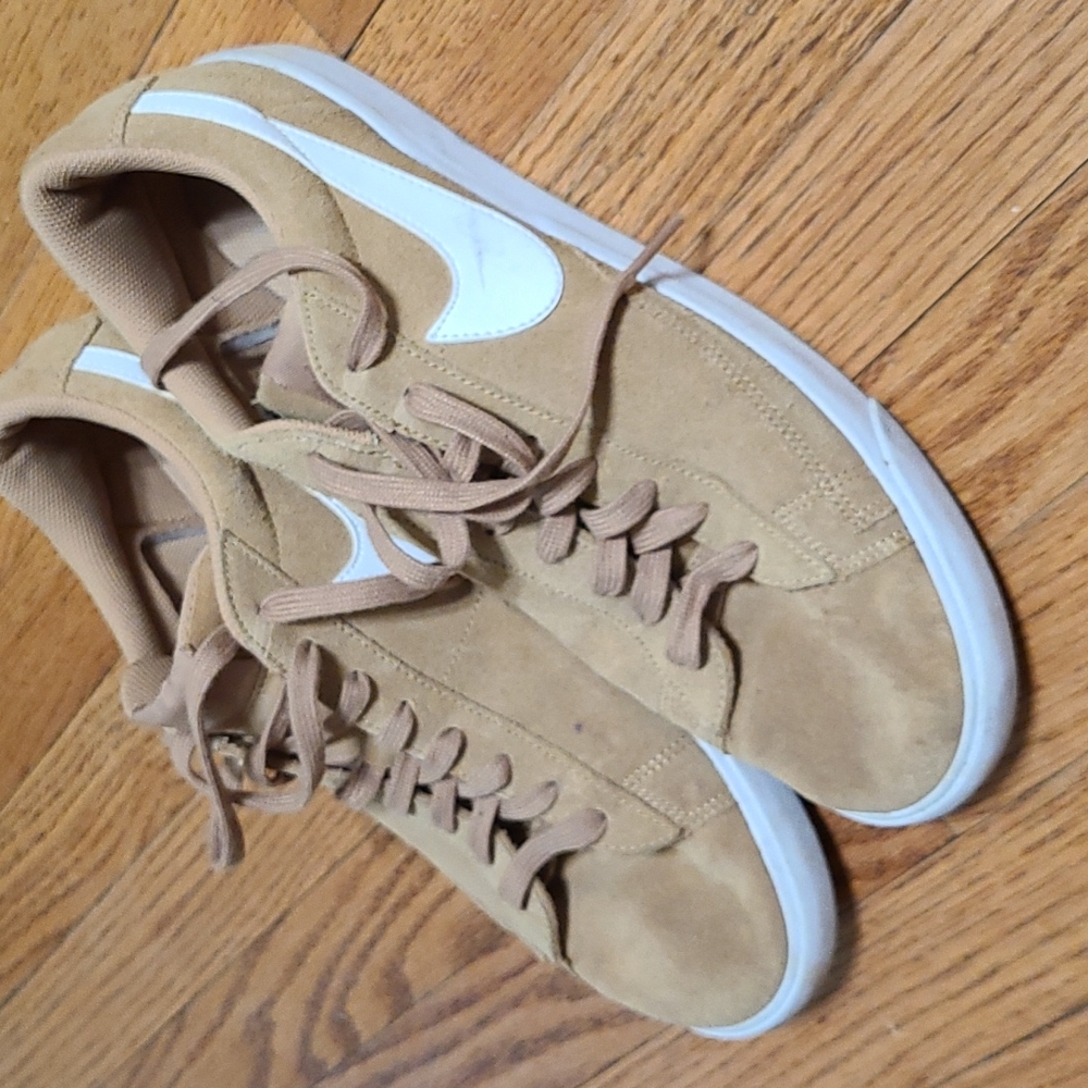 Nike Men's Sneakers